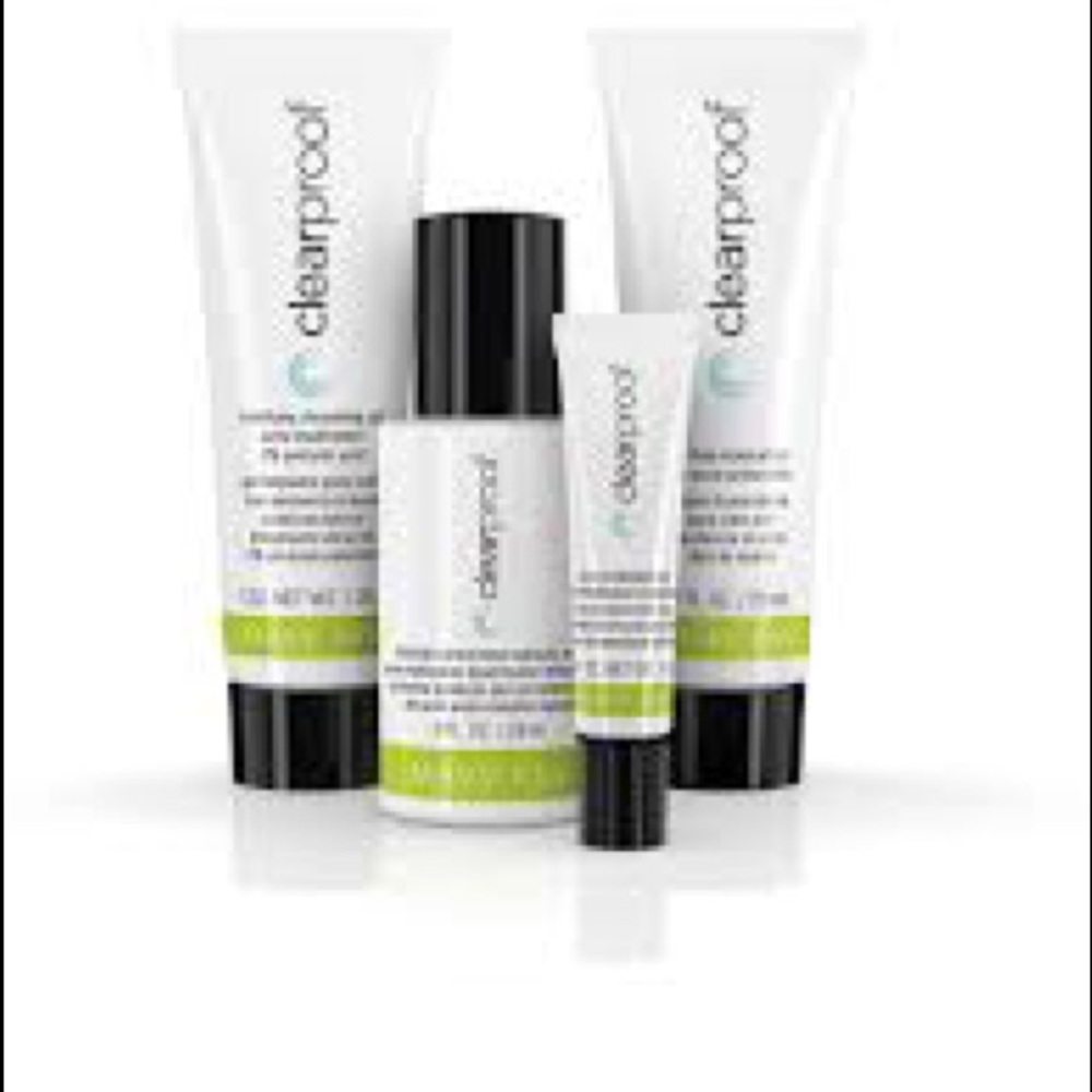 Mary Kay Clear Proof on the go set.